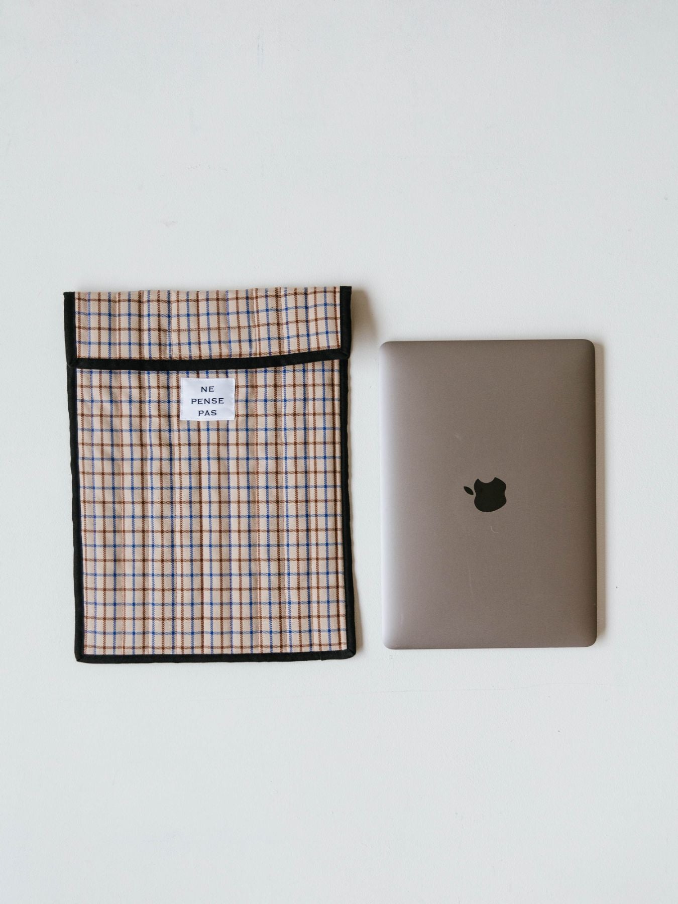 MacBook13インチとの比較