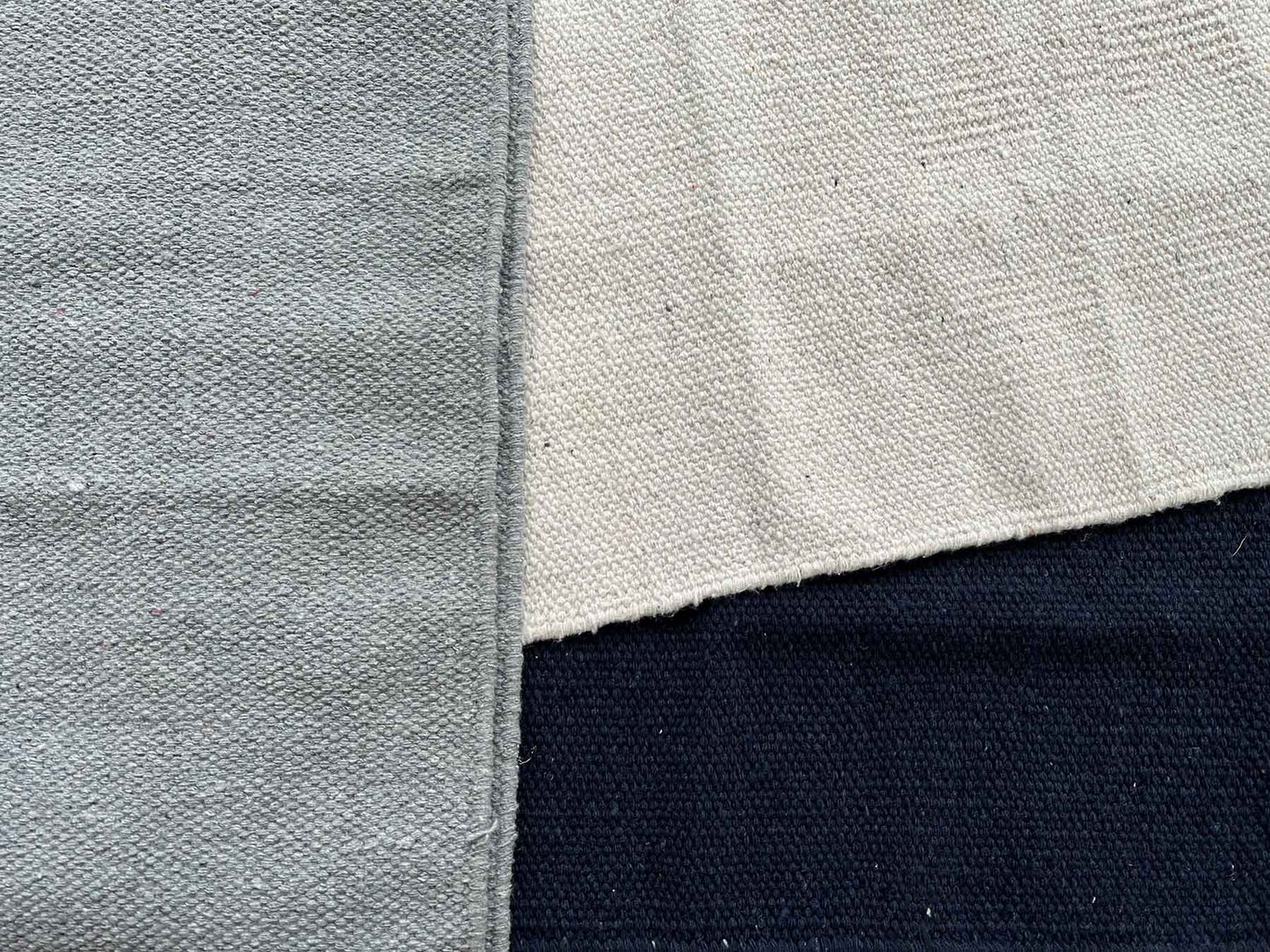 HANDLOOMED RECYCLE YARN BATH MAT 45︎×75cm（バスマット）