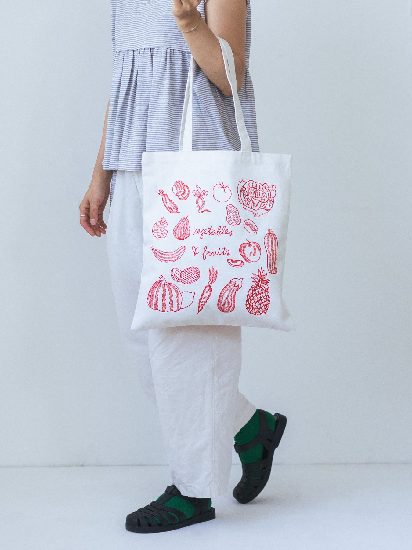 刺繍キャンバスバッグ
