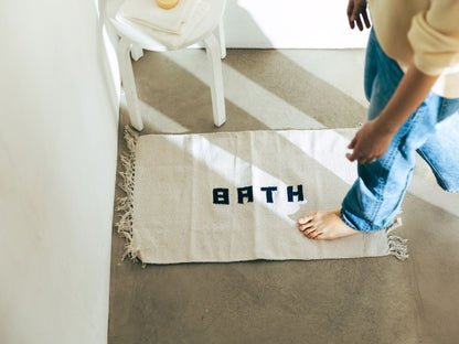 HANDLOOMED RECYCLE YARN BATH MAT 45︎×75cm（バスマット）